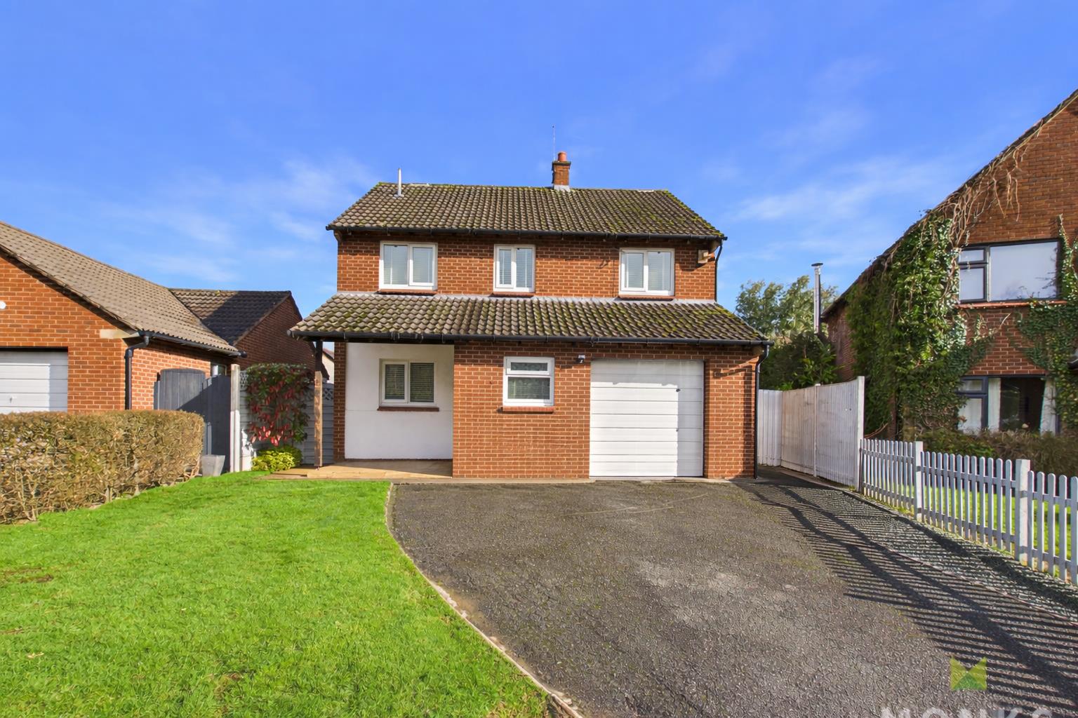 3 Berllan Close, Oswestry, SY10 7TH For Sale